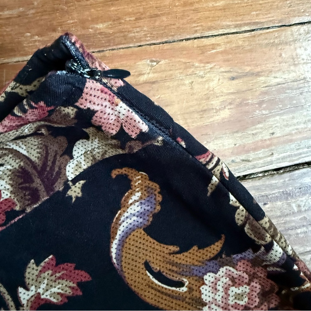 Vintage 90s Moody Floral Black Midi Skirt Womens 3X - Picture 3 of 5